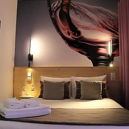 Sweet Dreams 3*