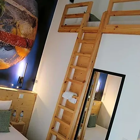Sweet Dreams 3*
